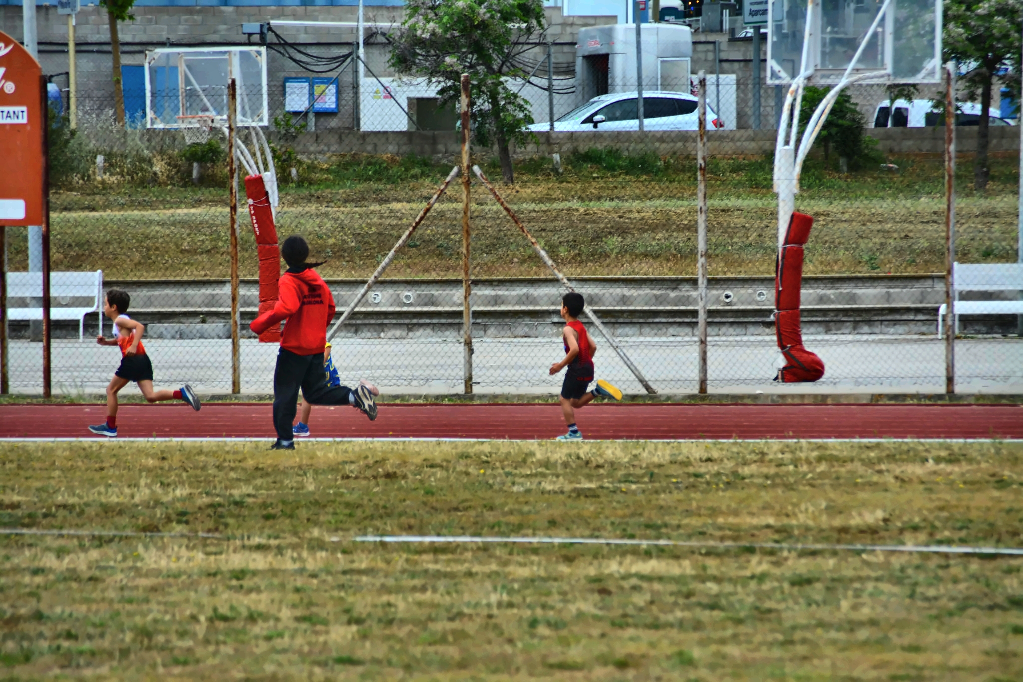 Club Atletisme Badalona - Escola